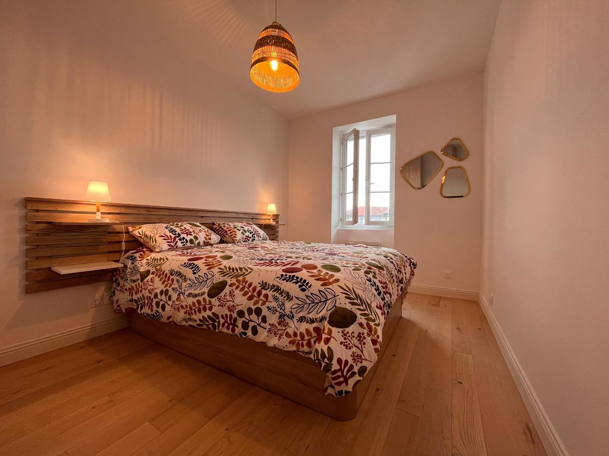 Appartement Lumineux 3 Pieces Pres Des Halles Et De La Plage, Wifi, Clim, Parkings Proches - Fr-1-239-910 Saint-Jean-de-Luz Exteriér fotografie